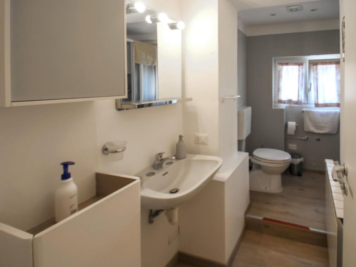 Apartment Giardino Del Bosso-2 By Interhome Germignaga Buitenkant foto